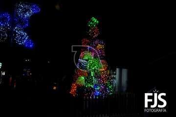Telde se pone en modo navideño con el encendido de sus luces/Francisco Javier Santana.